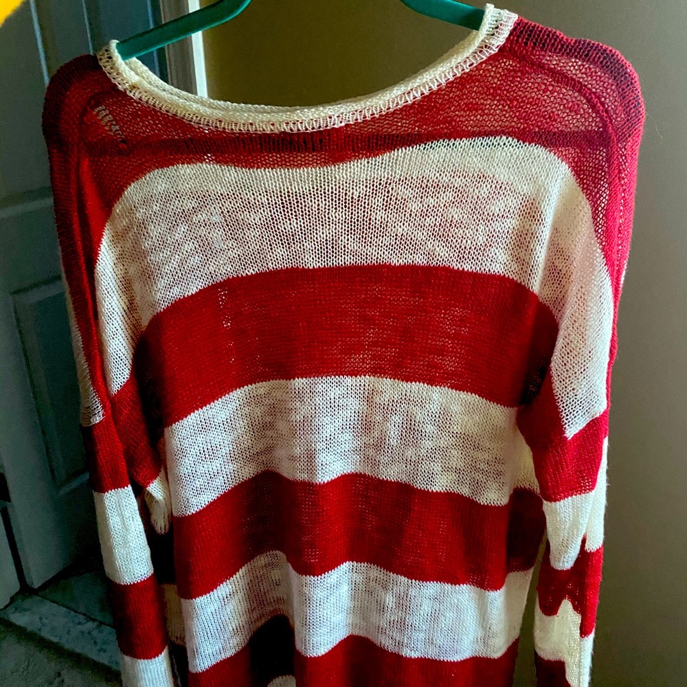 Show me your mumu sweater L